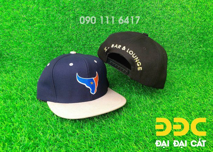 Mũ snapback