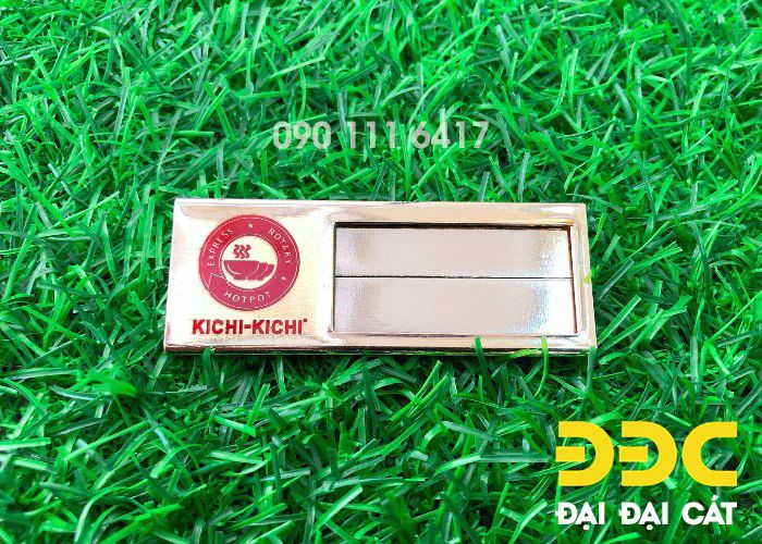 Thẻ đeo bảng tên