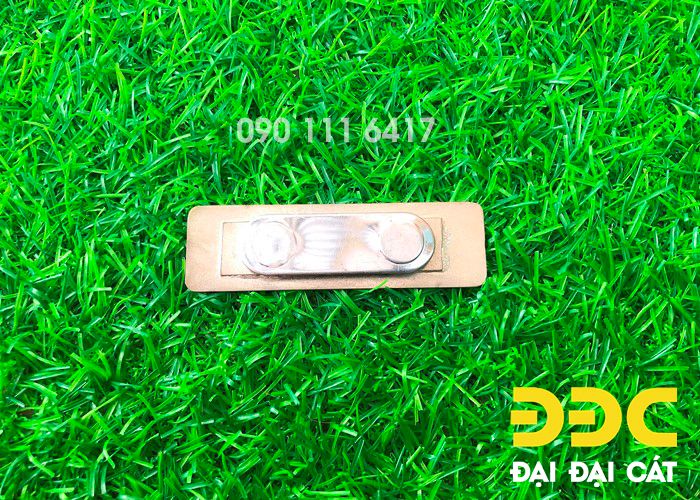 Thẻ tên nhân viên