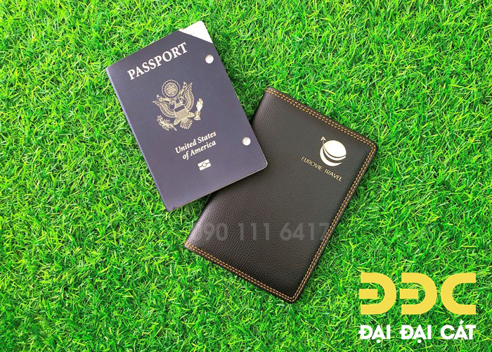 vi-passport-cover4.jpg