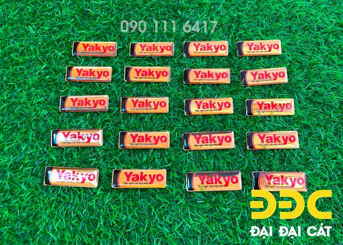 Huy hiệu đồng mạ vàng