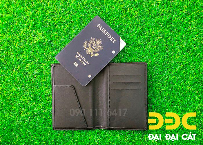 Ví passport da simili